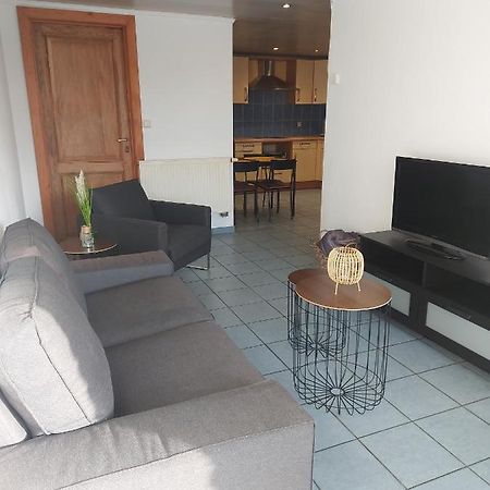 Visé Appartement Rdc Plein Centre Avec Terrasse מראה חיצוני תמונה